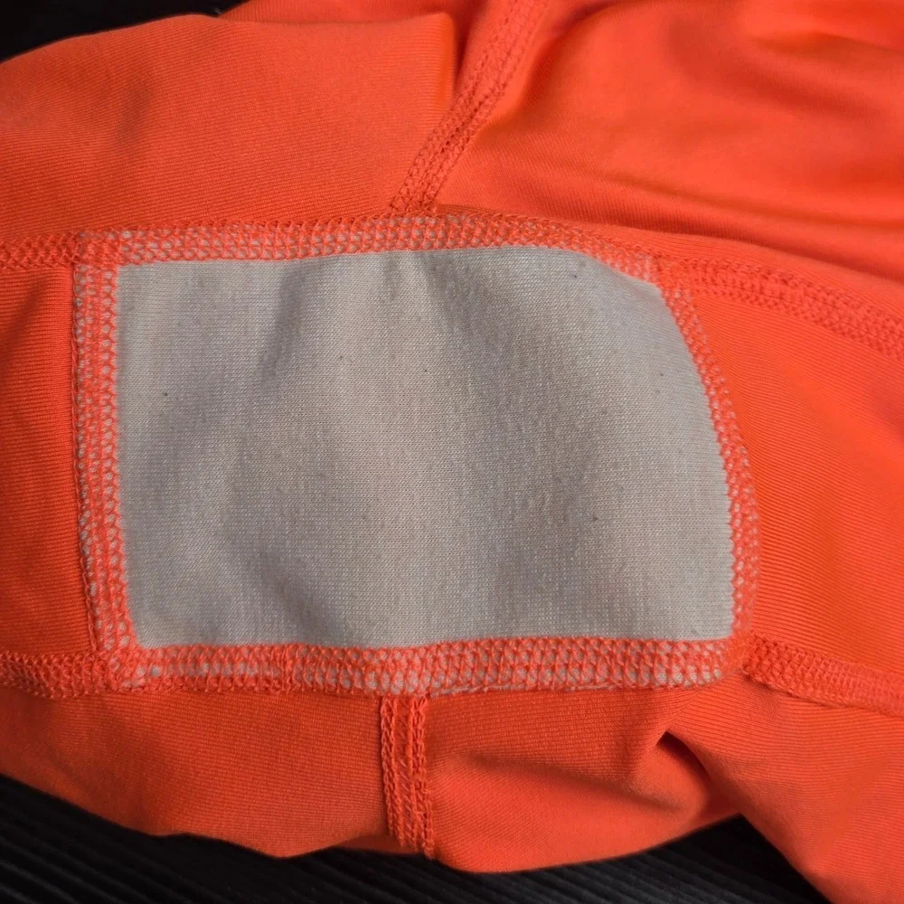 GapFit GTrack Running Shorts Abstract Print‎ Lined Neon Orange Womens M